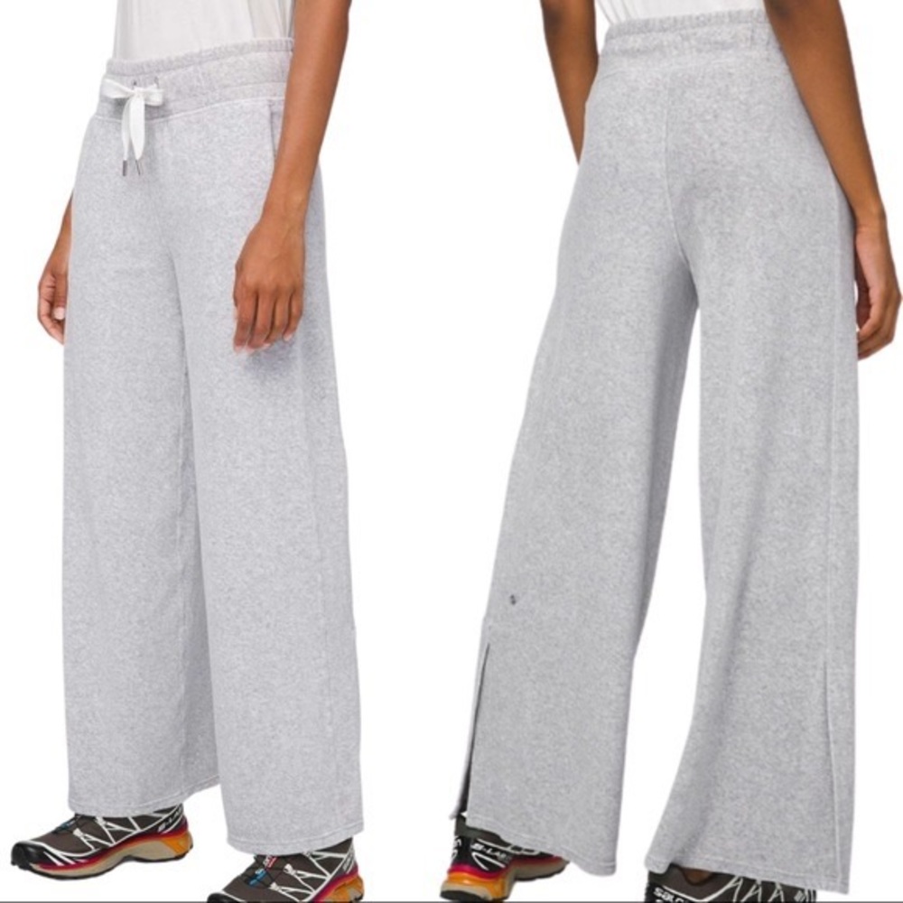 EUC lululemon morning restore velour sweatpants size 6